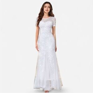 Miusol White lace Sequin Mermaid Short Sleeve Dress
Size S(4)